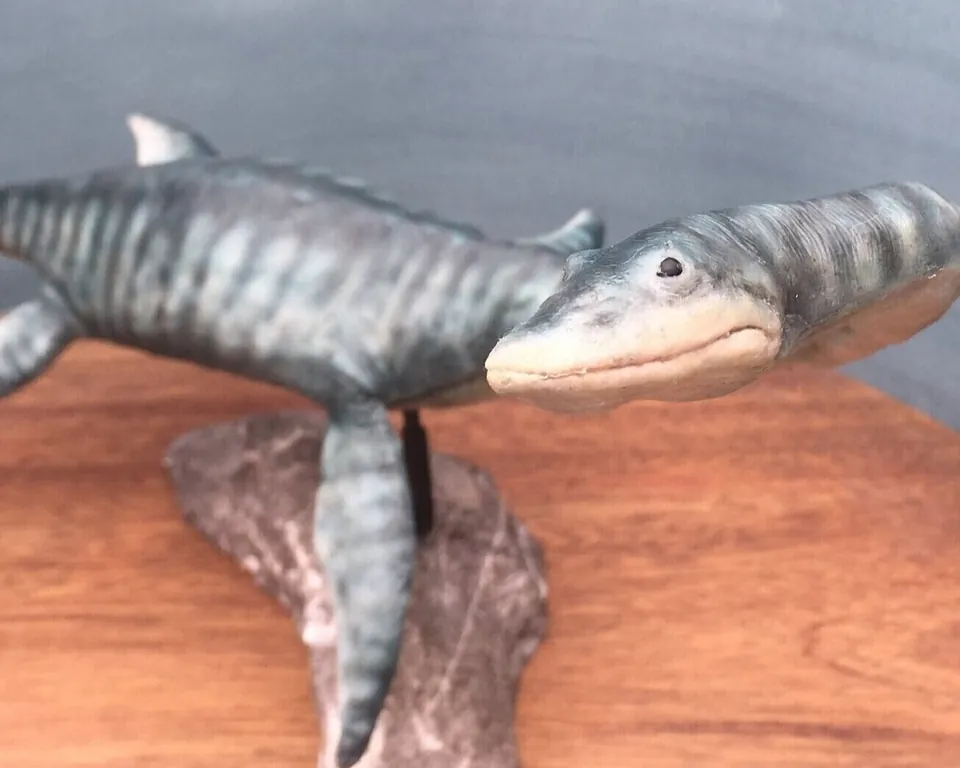 Close view of the Styxosaurus puppet face